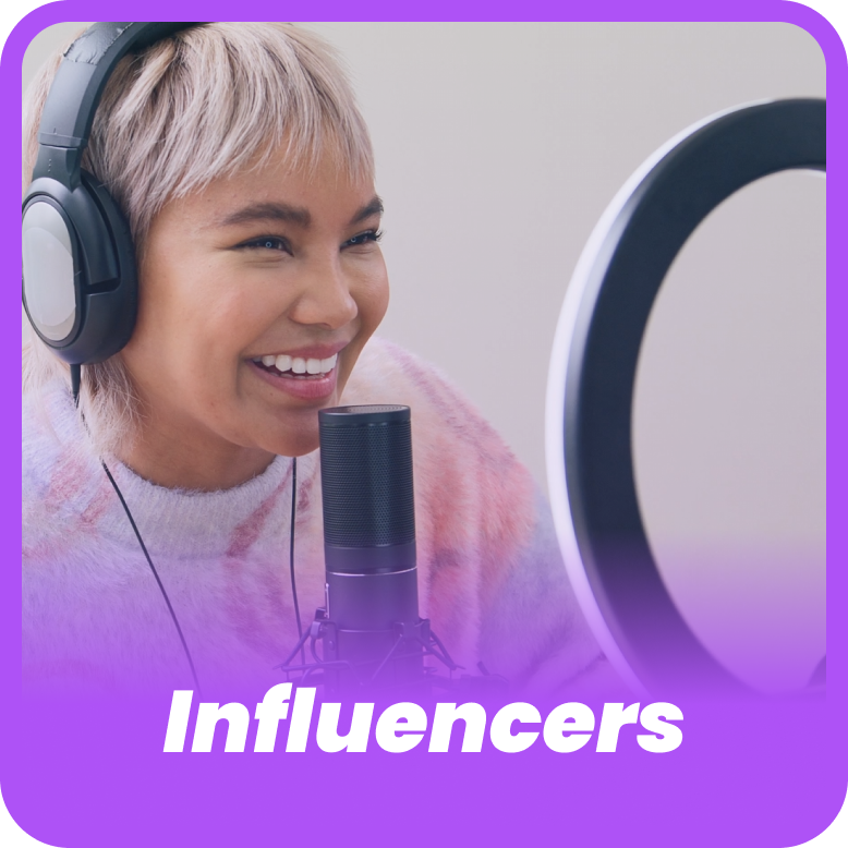 tablets_girl_with_phone